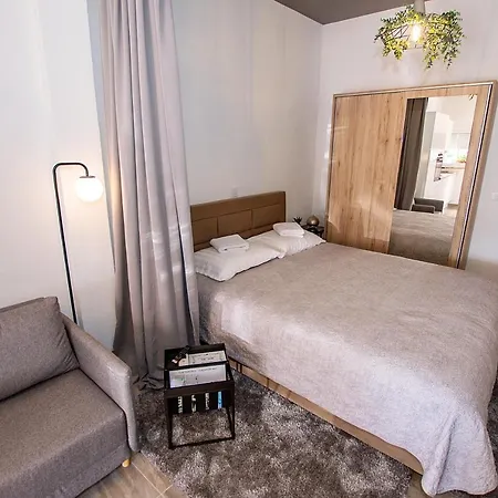 Tiktok Apartman